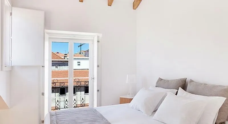 Hello Lisbon Sao Bento Valley Boutique Apartments